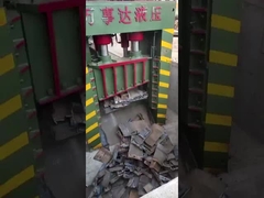 Baladora automática de alta seguridad para un mantenimiento y un rendimiento fáciles