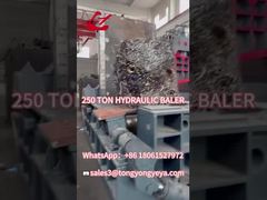 Exhibición de prensas para chatarra